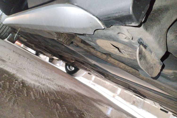 宝马X1 2021款 sDrive20Li 尊享型局部细节9002