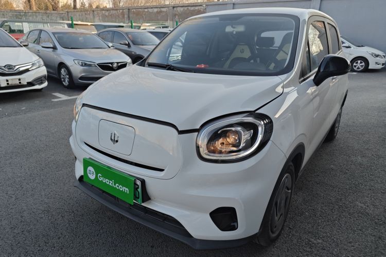 零跑汽车 零跑T03 2023款 200轻享版车身外观1