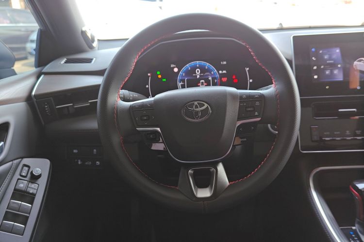 丰田 亚洲龙 2024款 2.0L 进取版中控内饰13