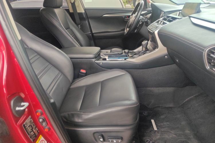 雷克萨斯NX 2015款 200t 全驱 锋尚版局部细节41