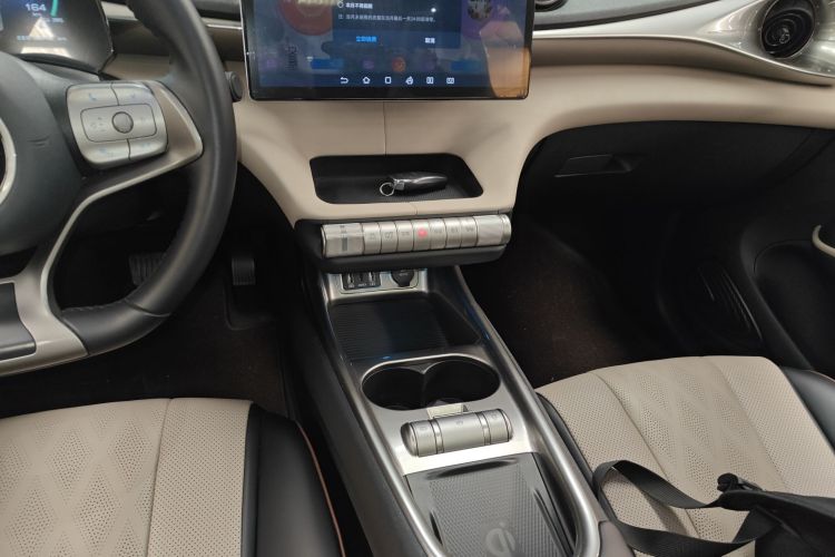 比亚迪 海豚 2023款 420km 时尚版中控内饰18