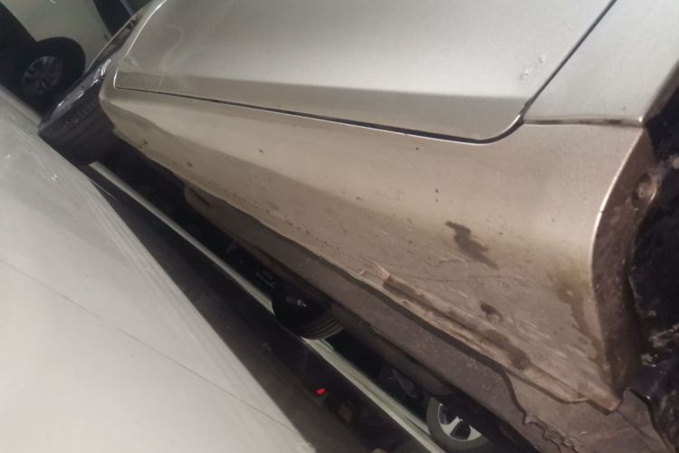 吉利汽车 帝豪 2017款 三厢百万款 1.5L CVT向上版局部细节9001