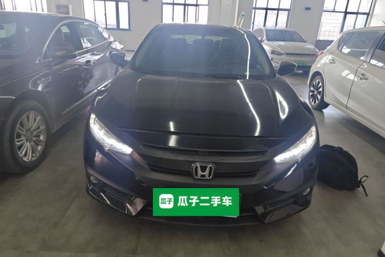 本田 思域 2016款 220TURBO CVT尊贵版车身外观2