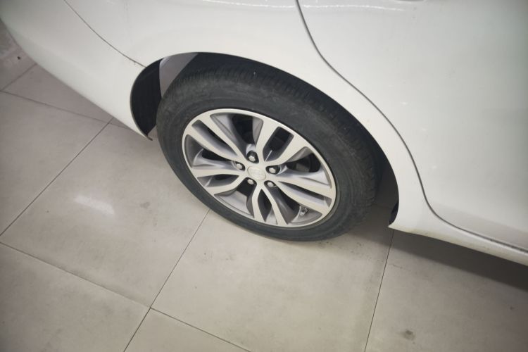 别克 英朗 2021款 改款 1.3T 自动轻混动精英型车身外观6008