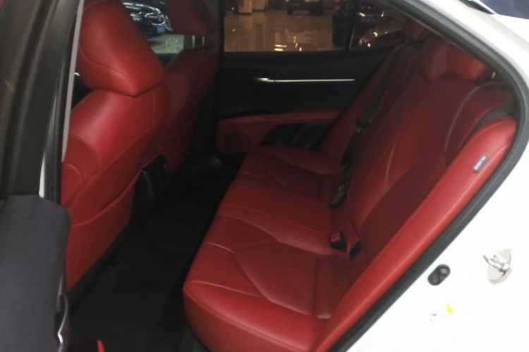 丰田 凯美瑞 2018款 2.5S 锋尚版中控内饰21