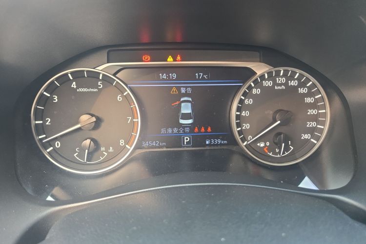 日产 天籁 2022款 2.0L XL-TLS 悦享版中控内饰14