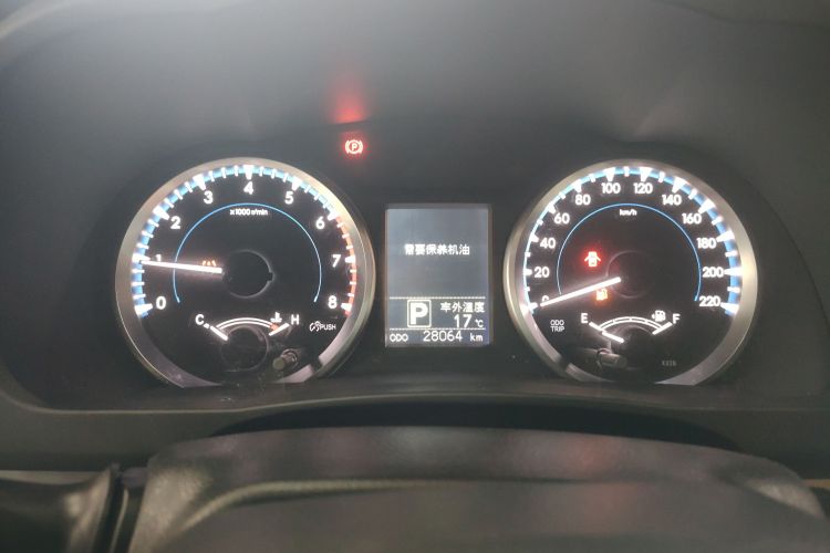 丰田 汉兰达 2018款 2.0T 两驱精英版 5座 国VI中控内饰14