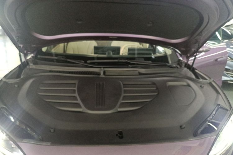 鸿蒙智行 智界R7 2025款 增程 251km Max机舱底盘24