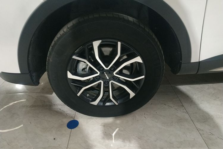 哈弗H6 2021款 国潮版 1.5T 自动都市版车身外观6001