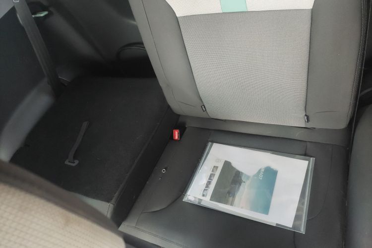 长安启源 长安Lumin 2022款 155km 清甜款中控内饰21