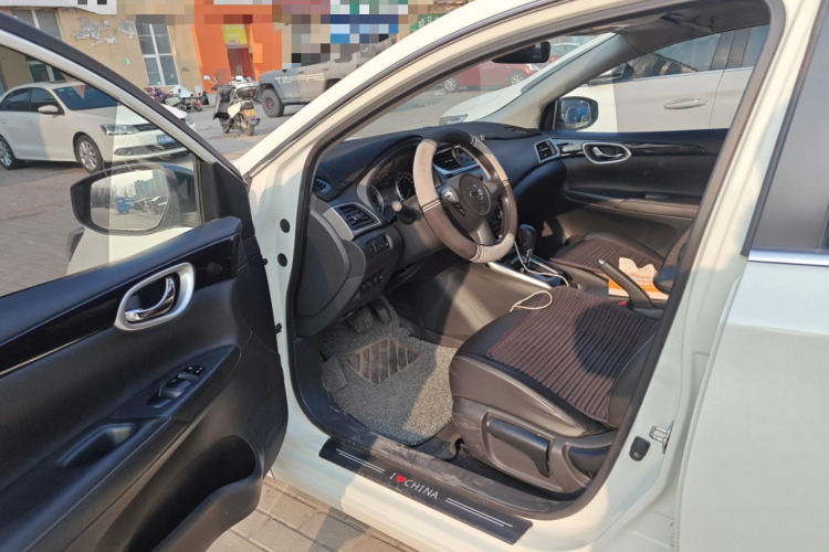 日产 轩逸 2022款 经典 1.6XE CVT舒适版中控内饰20