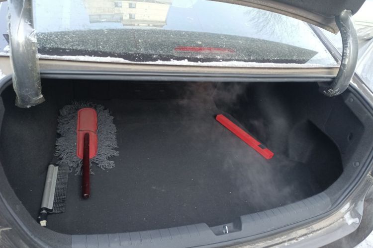 现代 索纳塔 2015款 2.4L TOP旗舰型局部细节23