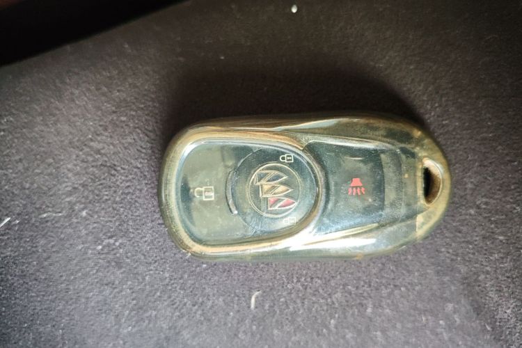 别克 昂科威 2021款 532T 两驱精英型中控内饰7001