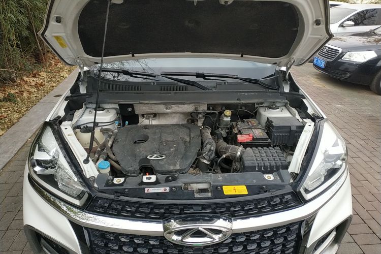 奇瑞 瑞虎8 2018款 1.5TCI 手动豪华型 7座机舱底盘24