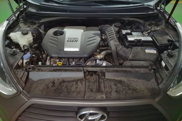 现代 Veloster飞思 2015款 1.6T 自动豪华版局部细节24