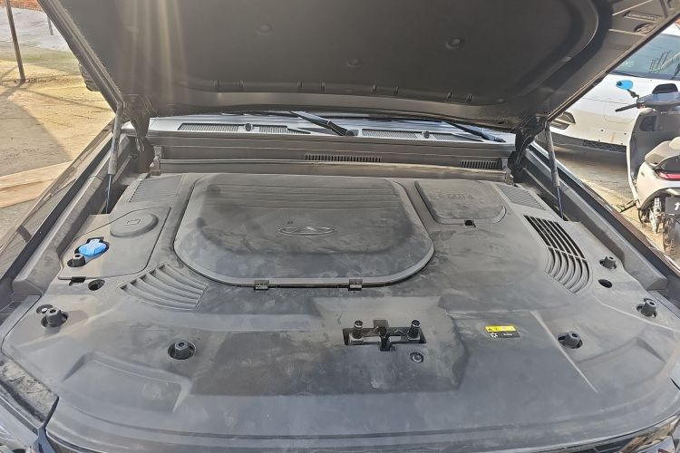 捷途山海 捷途旅行者C-DM 2024款 C-DM 208KM 山野版机舱底盘24