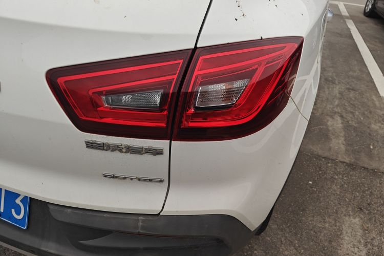 宝沃BX5 2017款 20TGDI 自动两驱先锋型车身外观9