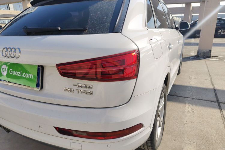 奥迪Q3 2017款 30 TFSI 时尚型车身外观6006