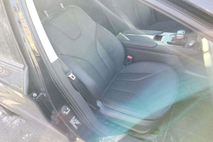 红旗E-QM5 2023款 改款 基础出行版局部细节41