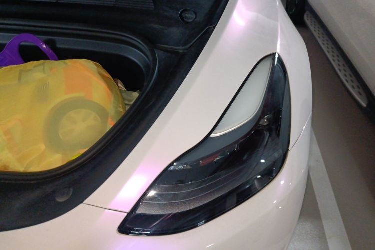 特斯拉 Model Y 2022款 后轮驱动版局部细节9007