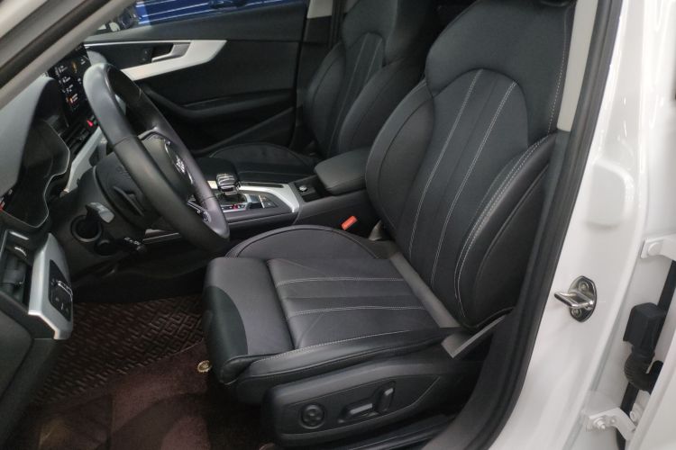 奥迪A4L 2023款 40 TFSI 时尚动感型局部细节19