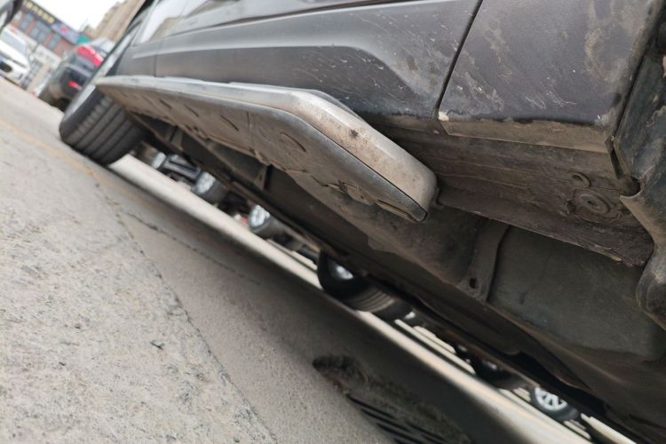 奥迪Q5 2015款 40 TFSI 进取型局部细节9001