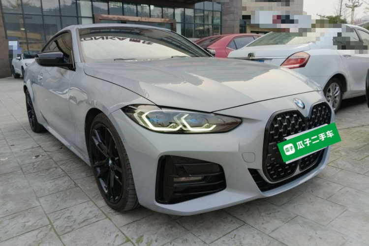 宝马4系 2022款 改款 425i M运动曜夜套装车身外观3