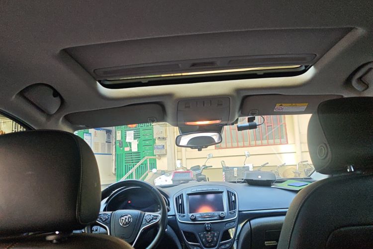 别克 君威 2015款 1.6T 精英技术型局部细节22