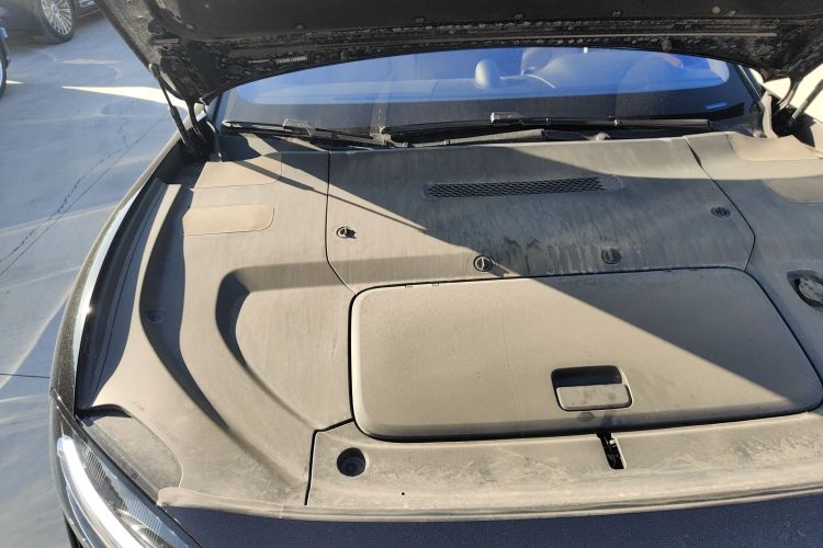 鸿蒙智行 享界S9 2024款 纯电 Ultra 四驱旗舰版机舱底盘25