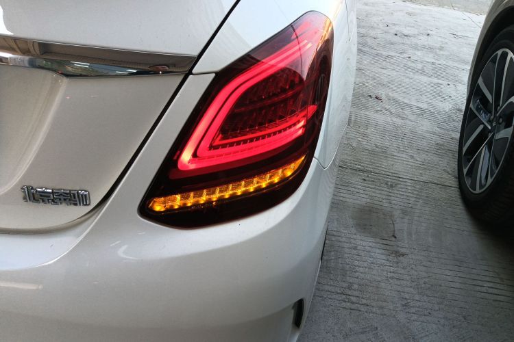 奔驰C级 2020款 C 260 L 运动版车身外观6001