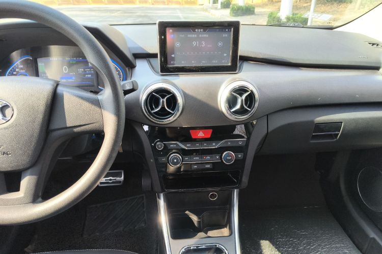 北汽新能源EC5 2020款 新风版局部细节16