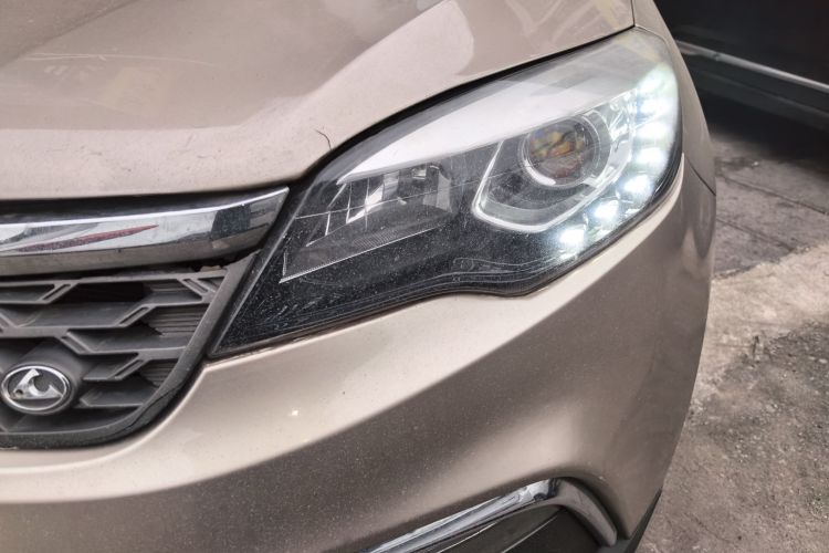 猎豹汽车 猎豹CS10 2016款 2.0T 自动尊享型局部细节36