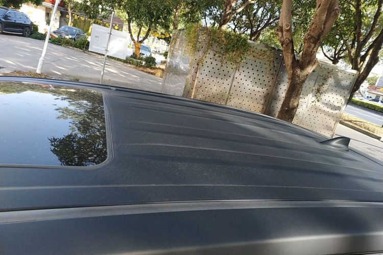 丰田 威兰达 2020款 双擎 2.5L E-CVT两驱豪华版局部细节57