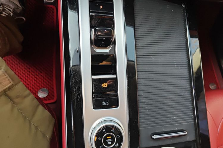 大众 揽巡 2023款 380TSI 四驱R-Line首发版中控内饰18