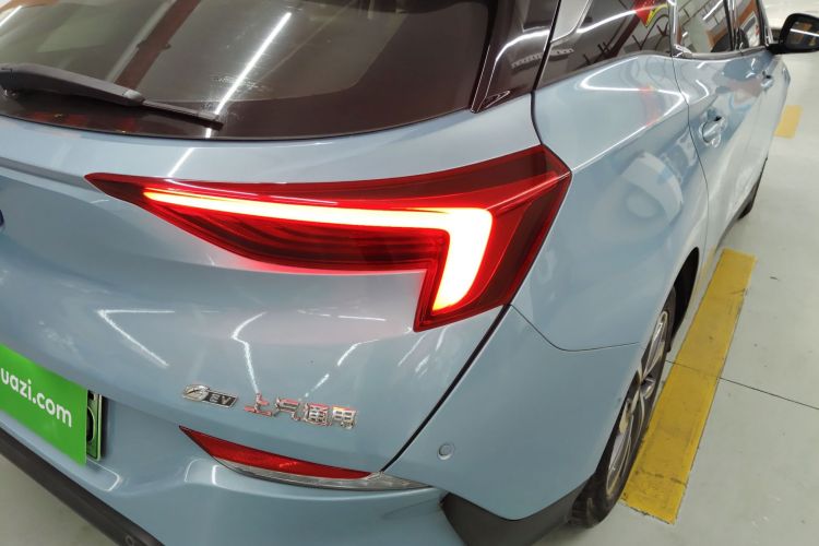 别克 微蓝6 2019款 互联智慧型车身外观9