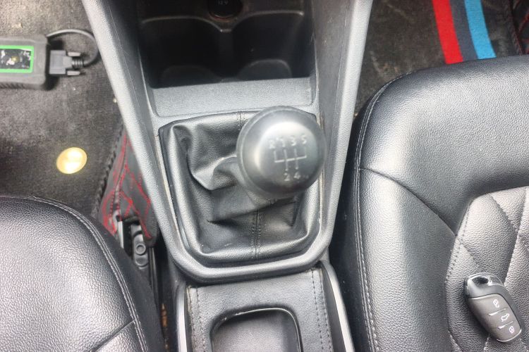 大众 捷达 2019款 梦想版 1.5L 手动时尚型局部细节18