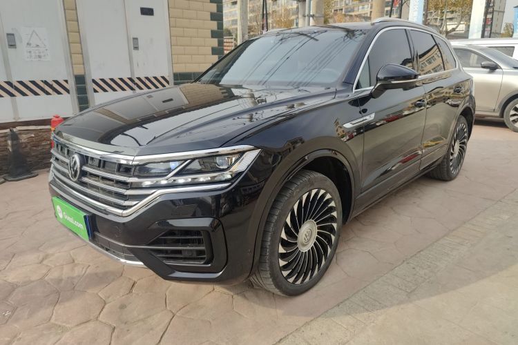 大众 途锐 2019款 3.0TSI 锐智版 国VI车身外观1