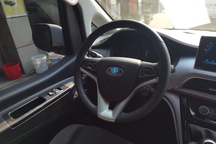 江淮瑞风 瑞风M3 2022款 1.5T 7座标准版中控内饰13