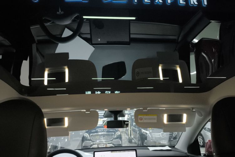 特斯拉 Model Y 2021款 长续航全轮驱动版局部细节22