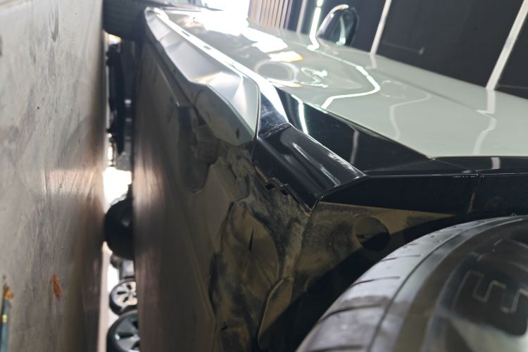 宝马iX1 2023款 eDrive25L X设计套装局部细节9002