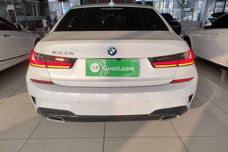 宝马3系 2022款 320Li M运动套装车身外观6