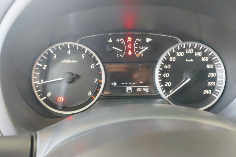 日产 轩逸 2024款 经典 1.6XE CVT舒适版局部细节14