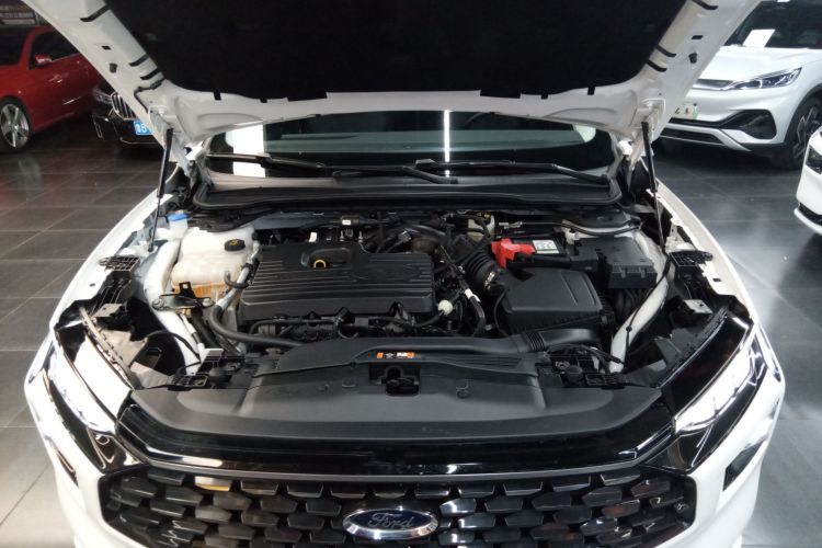 福特 蒙迪欧 2022款 改款 EcoBoost 245 豪华型机舱底盘24
