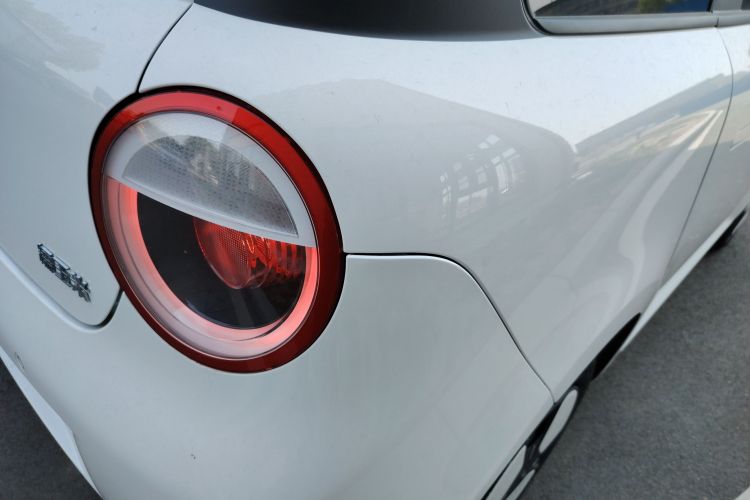 长安Lumin 2022款 155km 清甜款车身外观6006