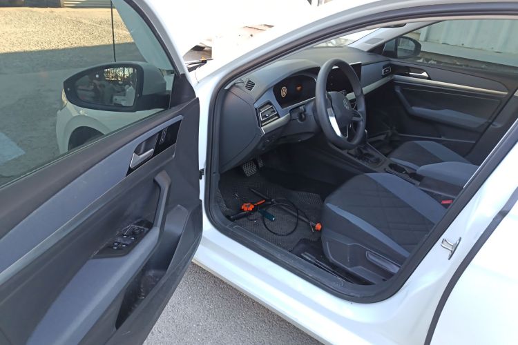 大众 朗逸 2023款 改款 1.5L 自动得逸版中控内饰20