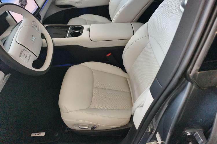 小鹏G6 2023款 700 四驱性能 Max中控内饰19