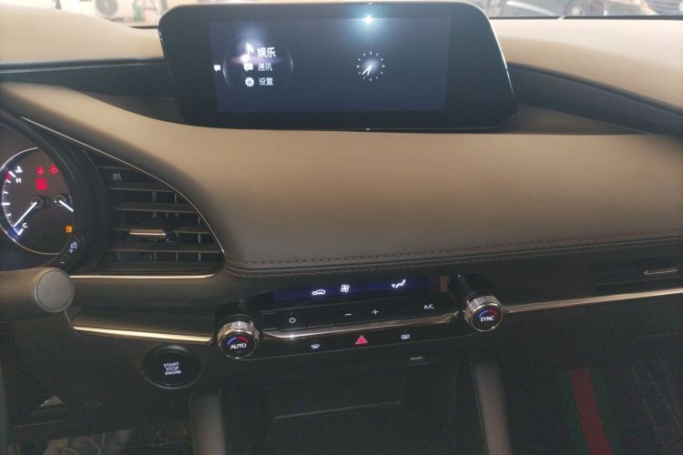 马自达3 昂克赛拉 2021款 2.0L 自动质耀版中控内饰16