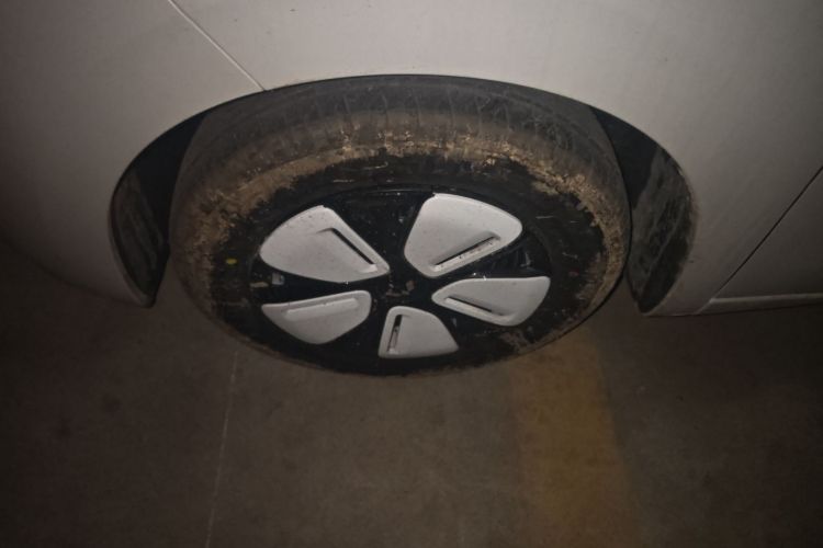 五菱汽车 宏光MINIEV 2025款 四门版 进阶款车身外观6007