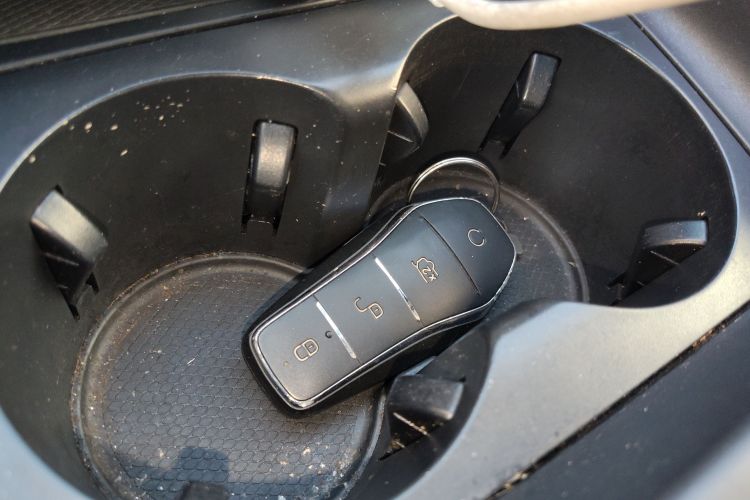 比亚迪 秦PLUS 2023款 冠军版 EV 420KM领先型中控内饰7001