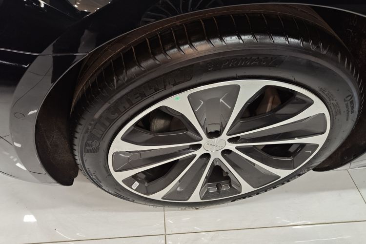 鸿蒙智行 智界S7 2024款 Pro车身外观6007